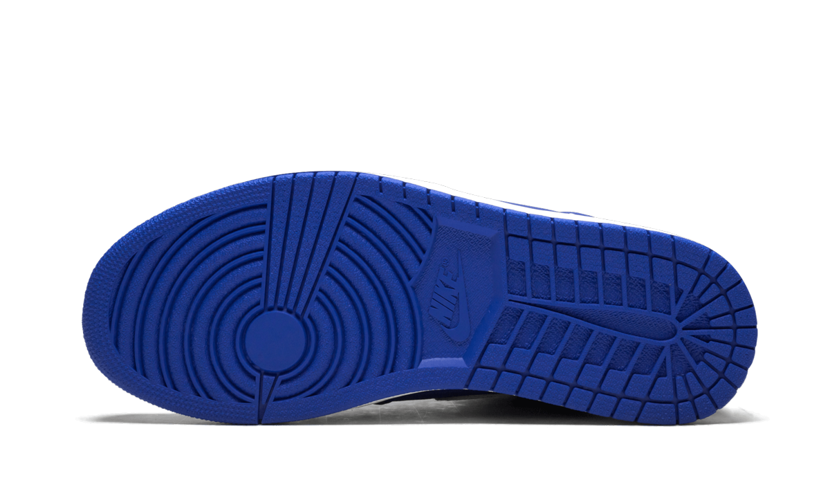 1 Retro High OG "Hyper Royal" 555088 401
