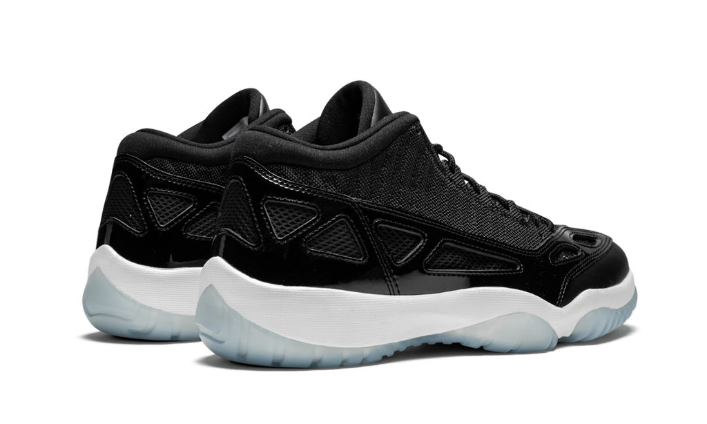 11 Retro Low IE "Space Jam" 919712 041