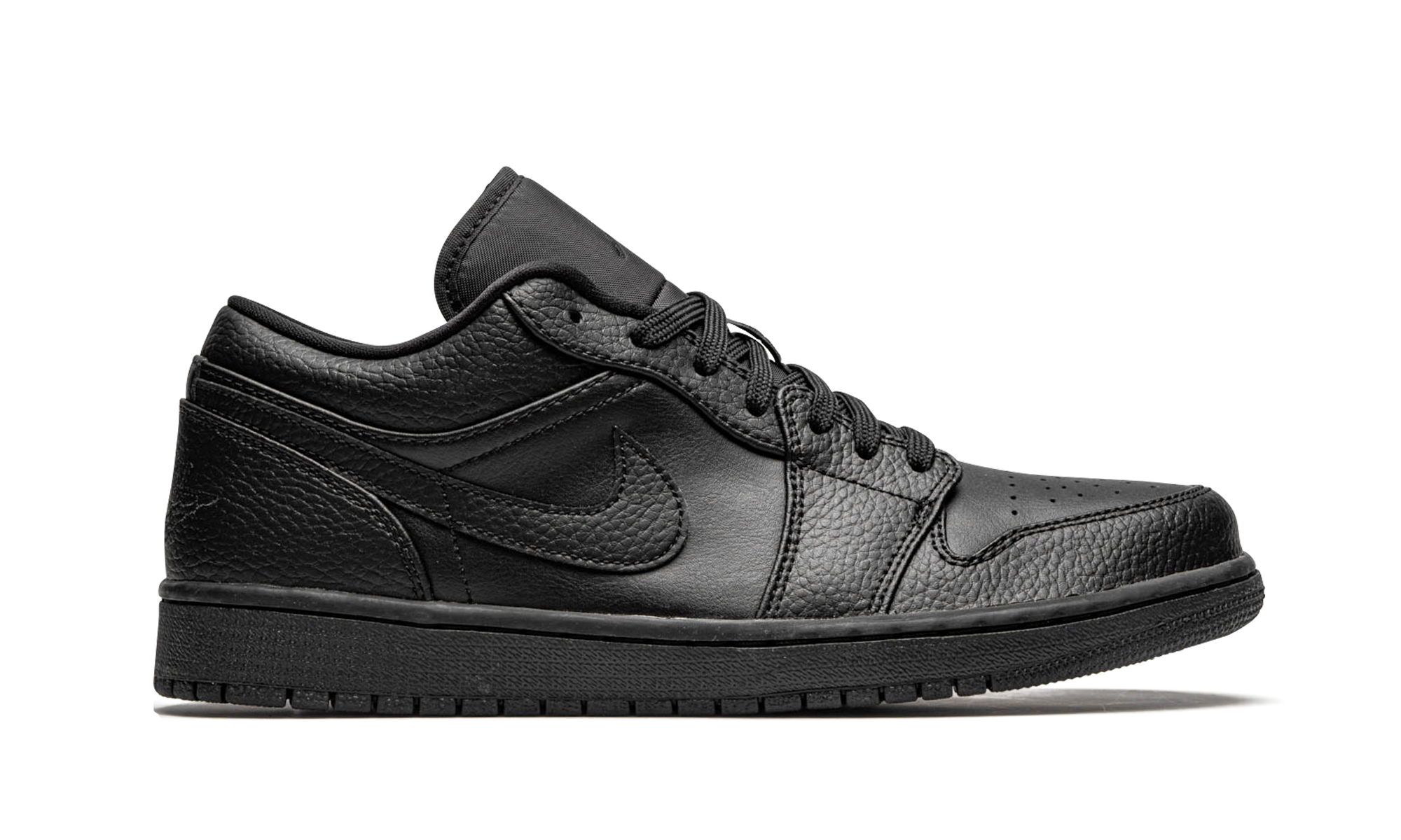 1 Low "Triple Black" 553558 091
