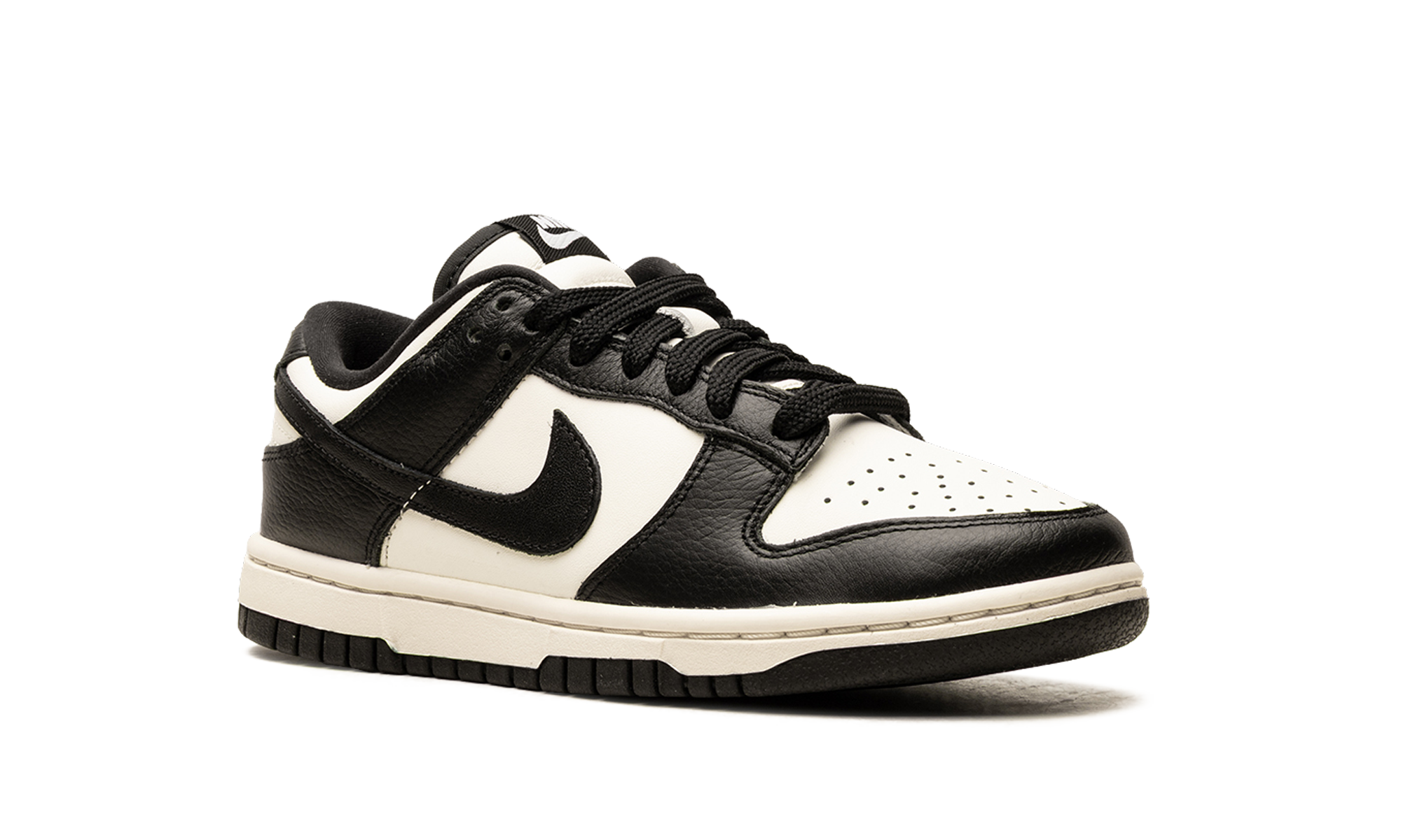 Dunk Low SE WMNS"Cherry Charms - Panda" HQ7487 100