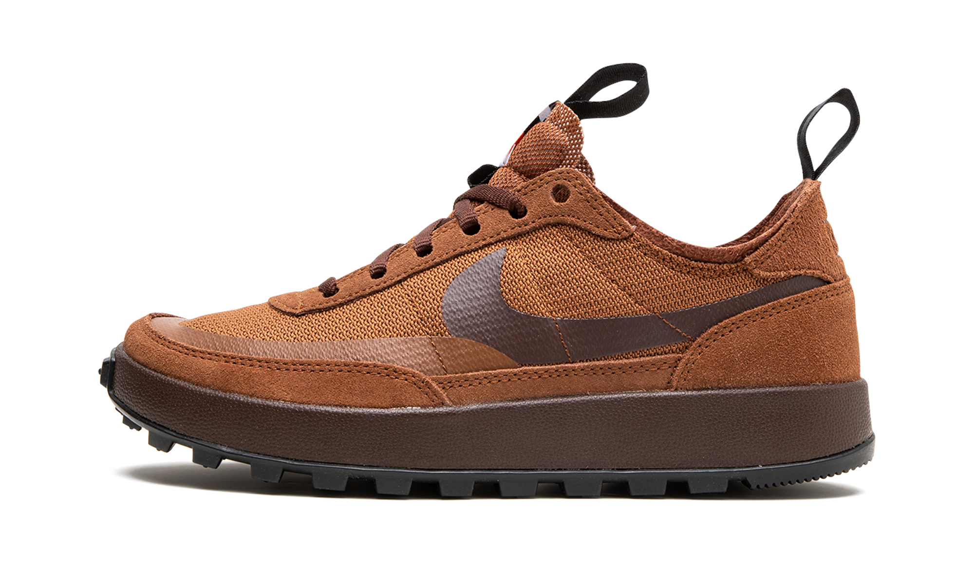 GENERAL PURPOSE SHOE WMNS"Tom Sachs - Field Brown" DA6672 201