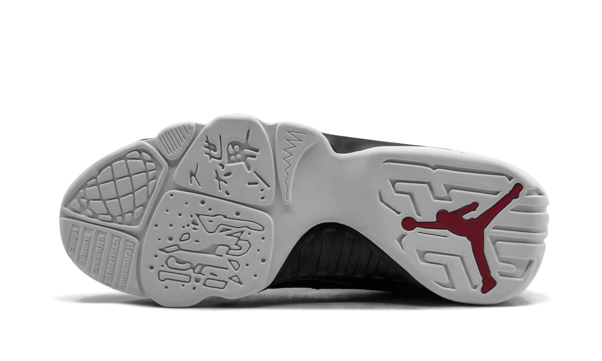 9 Retro "White Black Red 2016 Release" 302370 112