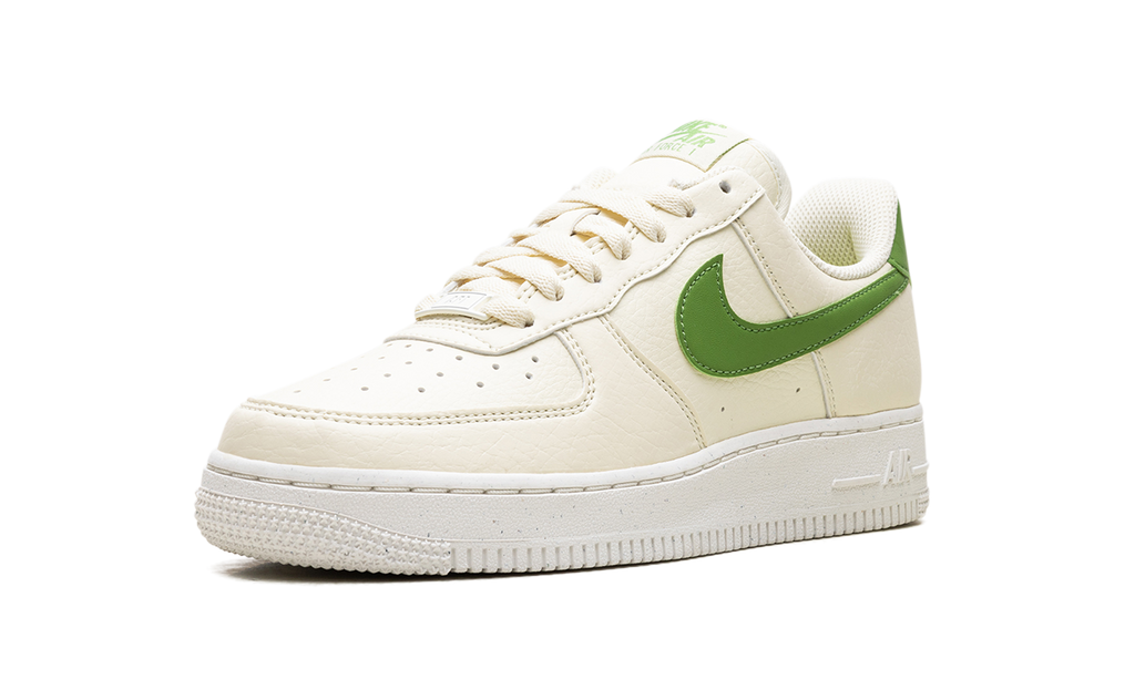 AIR FORCE 1'07 LO WMNS"COCONUT MILK" DV3808 102