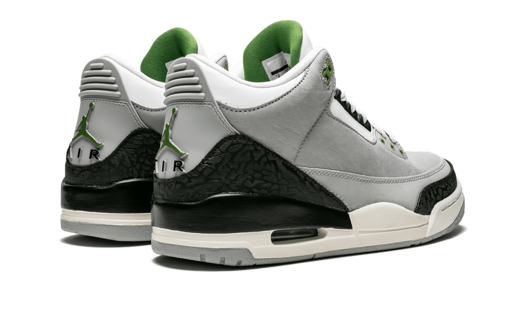 3 Retro "Chlorophyll" 136064 006