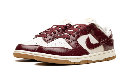 Wmns Dunk Low LX"Team Red Croc" FJ2260 004